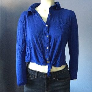 Cropped shirt